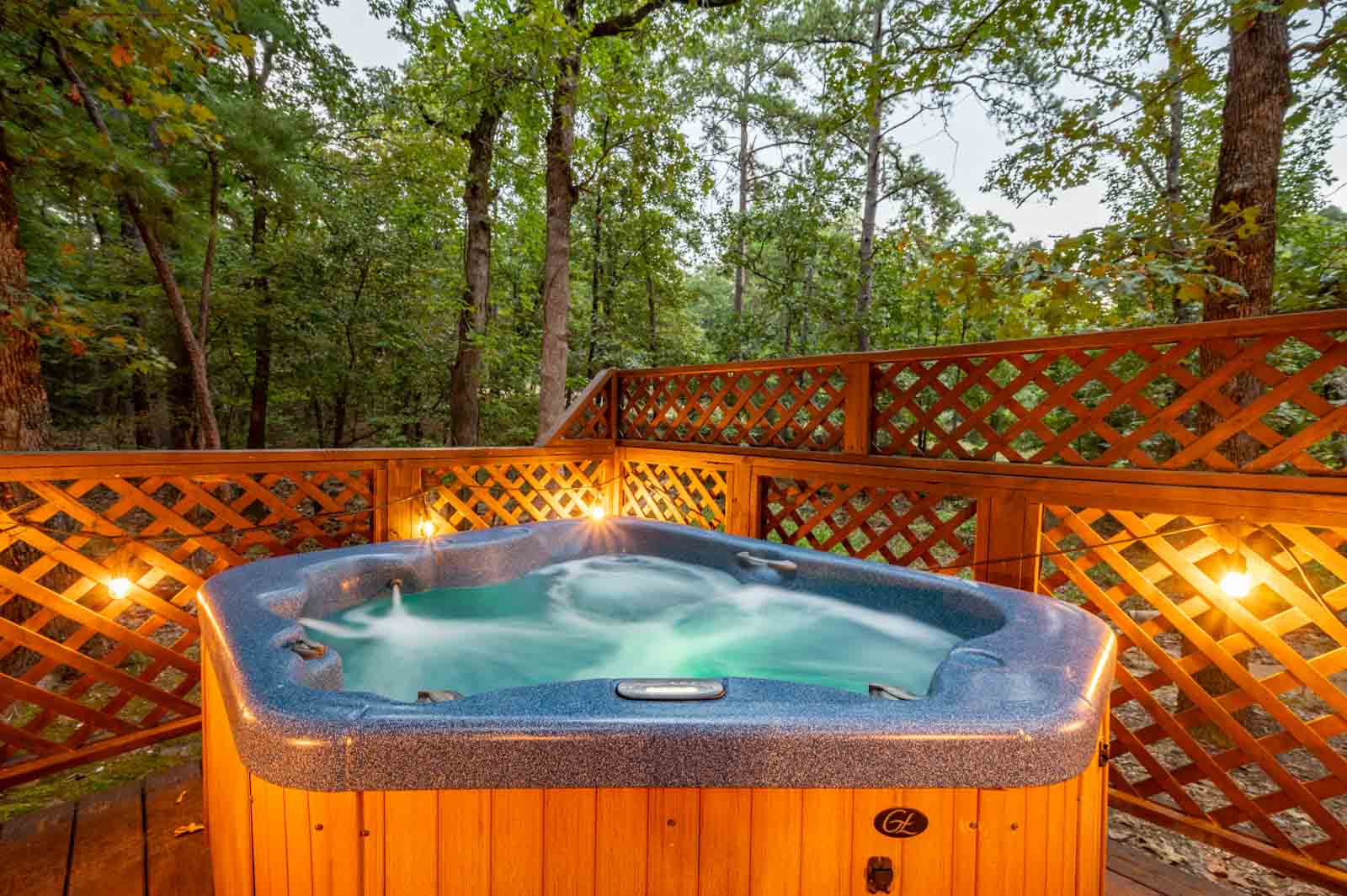 Hot Tubs at Cabins in Broken Bow